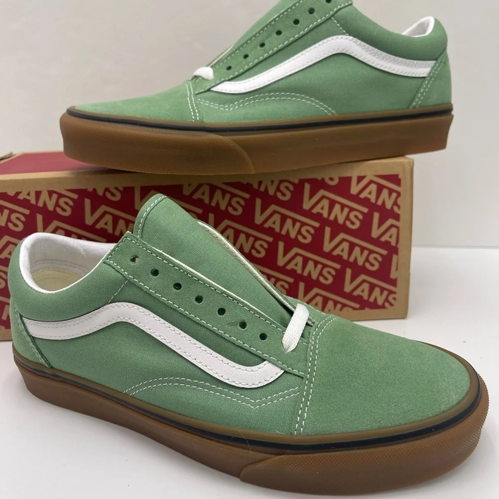 Vans Men’s Old Skool (Gum) Basil/True White Sneakers VN0A38G19M0